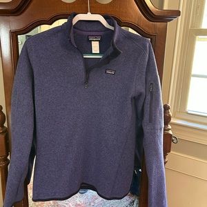 Size large Pategonia pullover in excellent condition